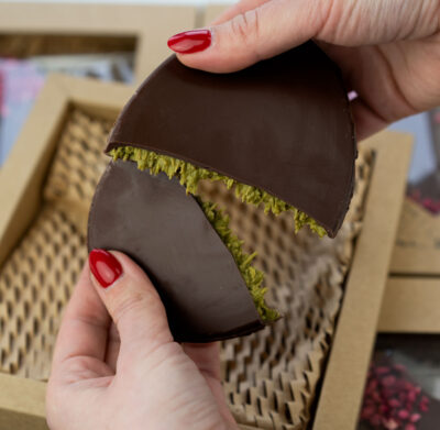 Czekolada dubajska jajo - gorzka z pistacjami 95g